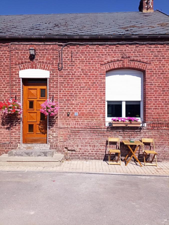 Gite A La Ferme Chez Magali Escaudoeuvres ภายนอก รูปภาพ